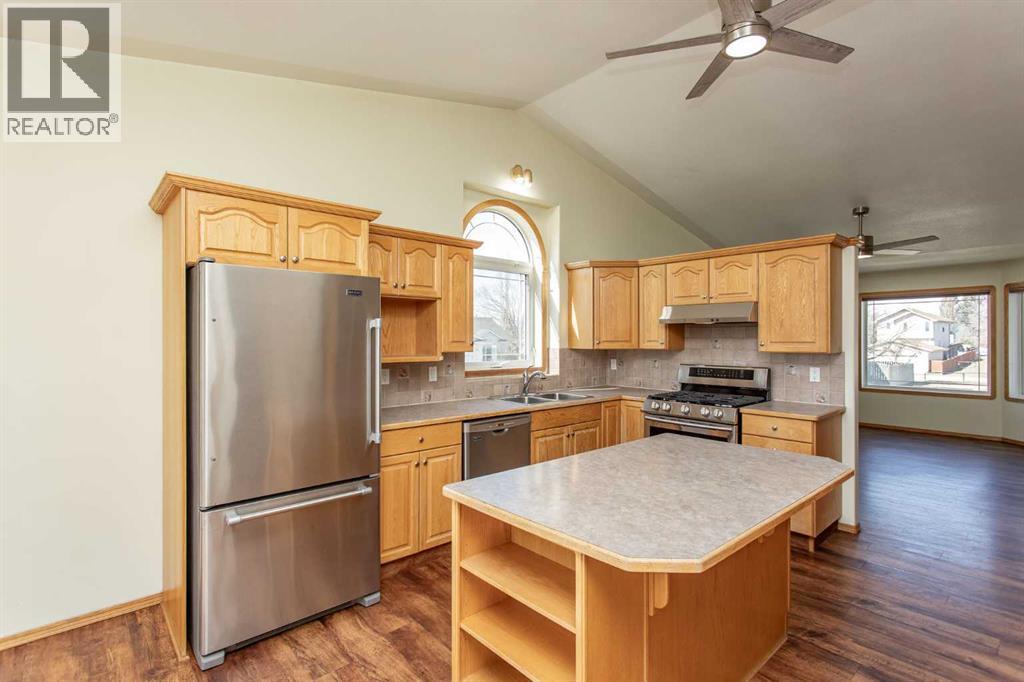 57 Spring Close, Blackfalds, Alberta  T0M 0J0 - Photo 7 - A2308163