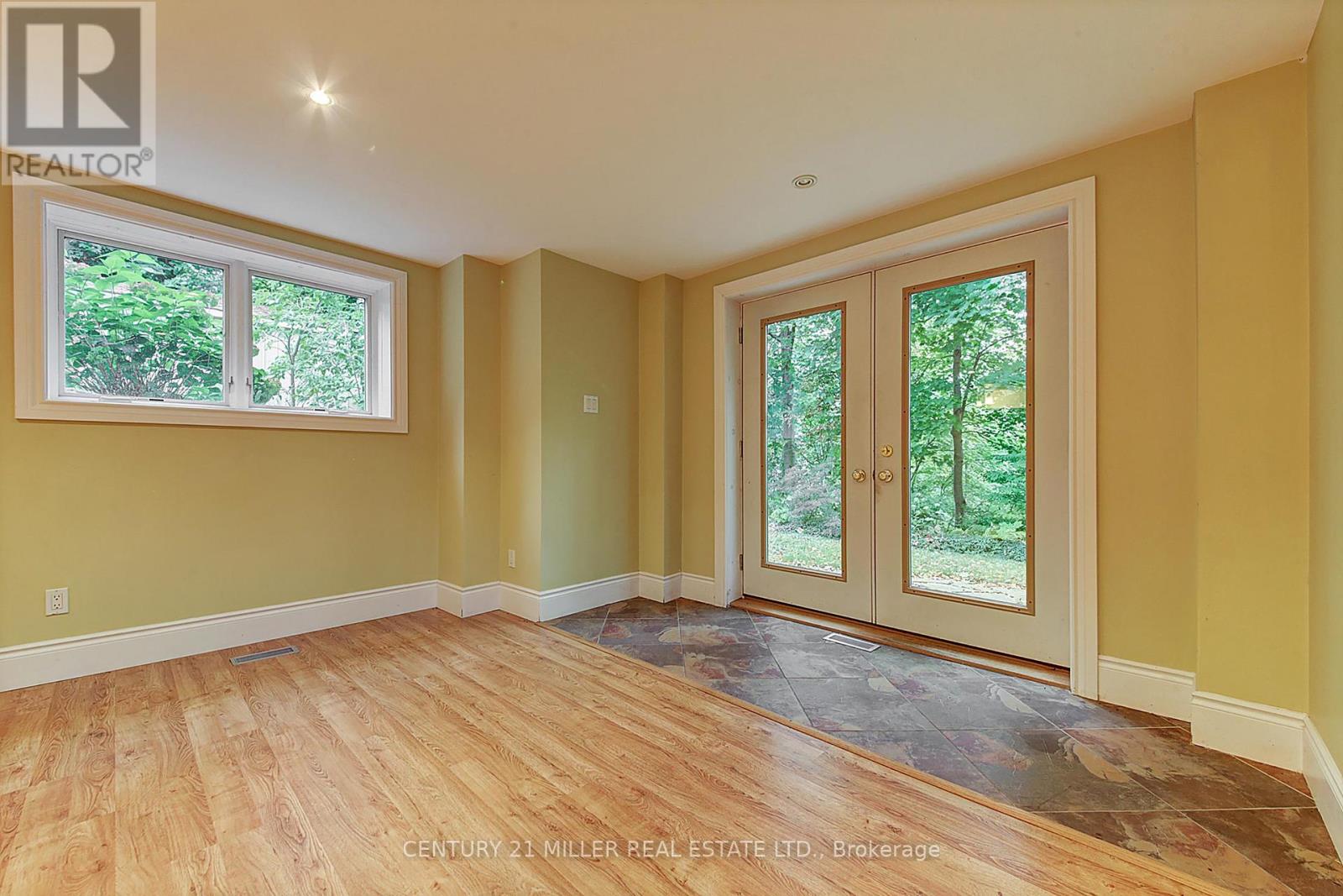 463 Avon Crescent, Oakville, Ontario  L6J 2T2 - Photo 19 - W13041454