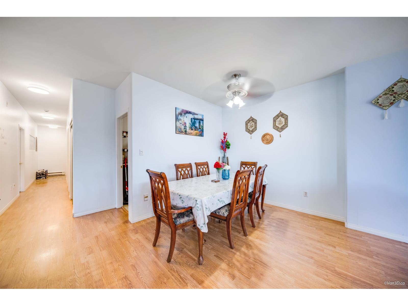 209 20680 56 Avenue, Langley, British Columbia  V3A 3Z1 - Photo 4 - R3120073