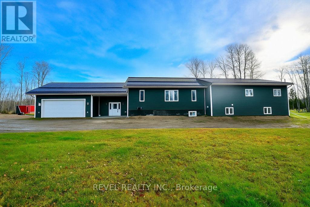 2449 Kraft Creek Road, Timmins, Ontario  P4N 7C3 - Photo 1 - T13096044