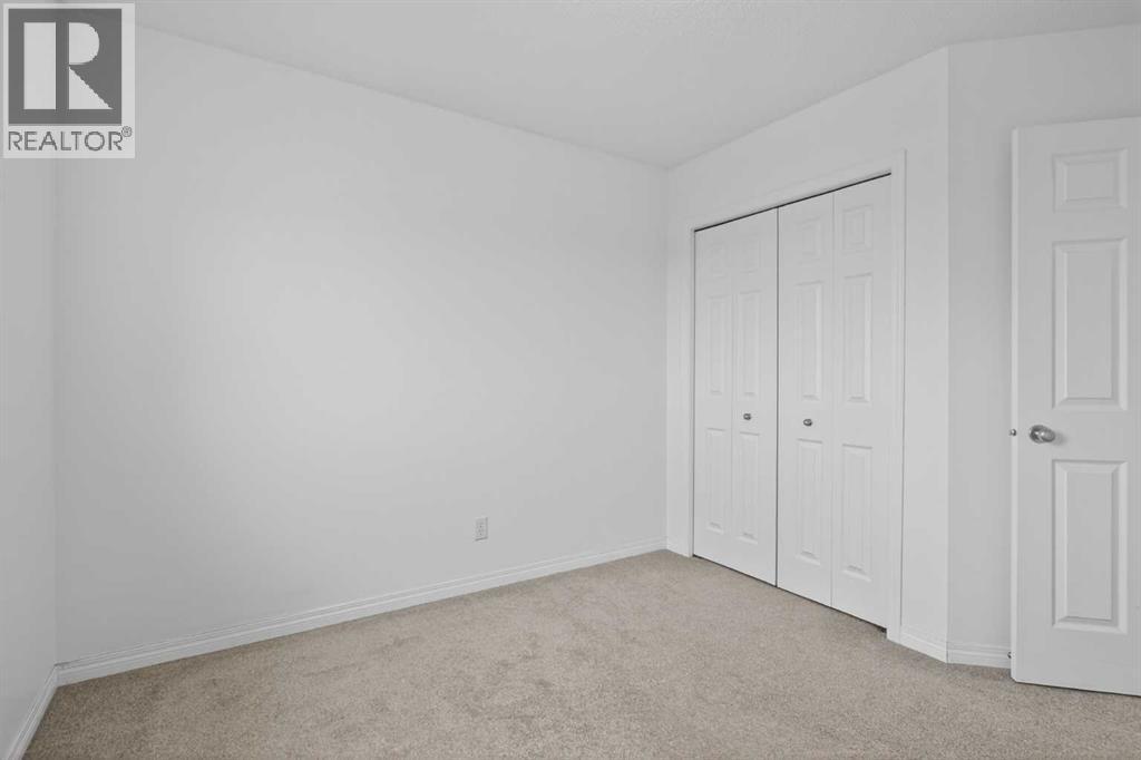 8050 Cougar Ridge Avenue SW, Calgary, Alberta  T3H 5S5 - Photo 25 - A2307954