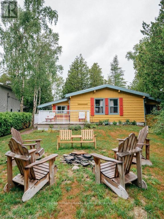 93 Shoreline Avenue, South Bruce Peninsula, Ontario  N0H 2T0 - Photo 10 - X12901554