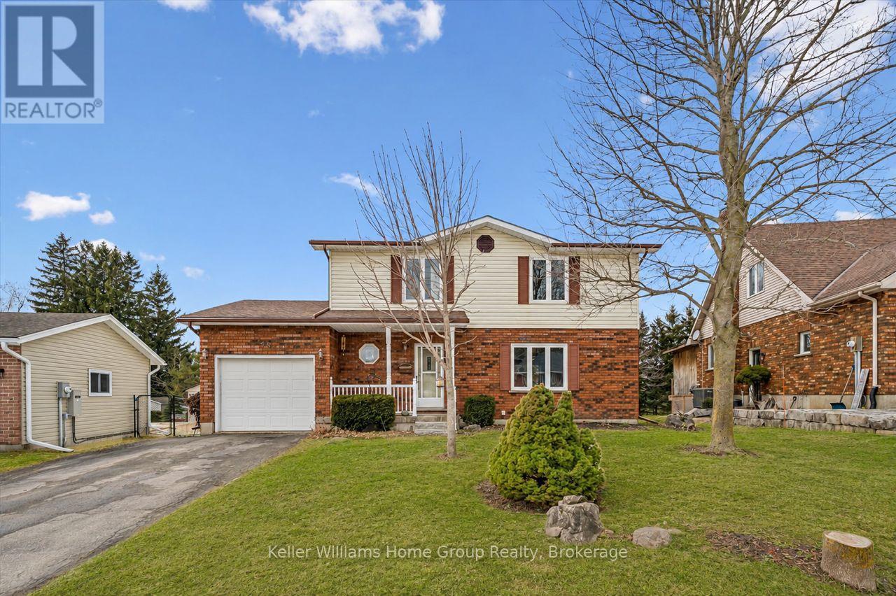 28 EDWARD STREET, Mapleton, Ontario