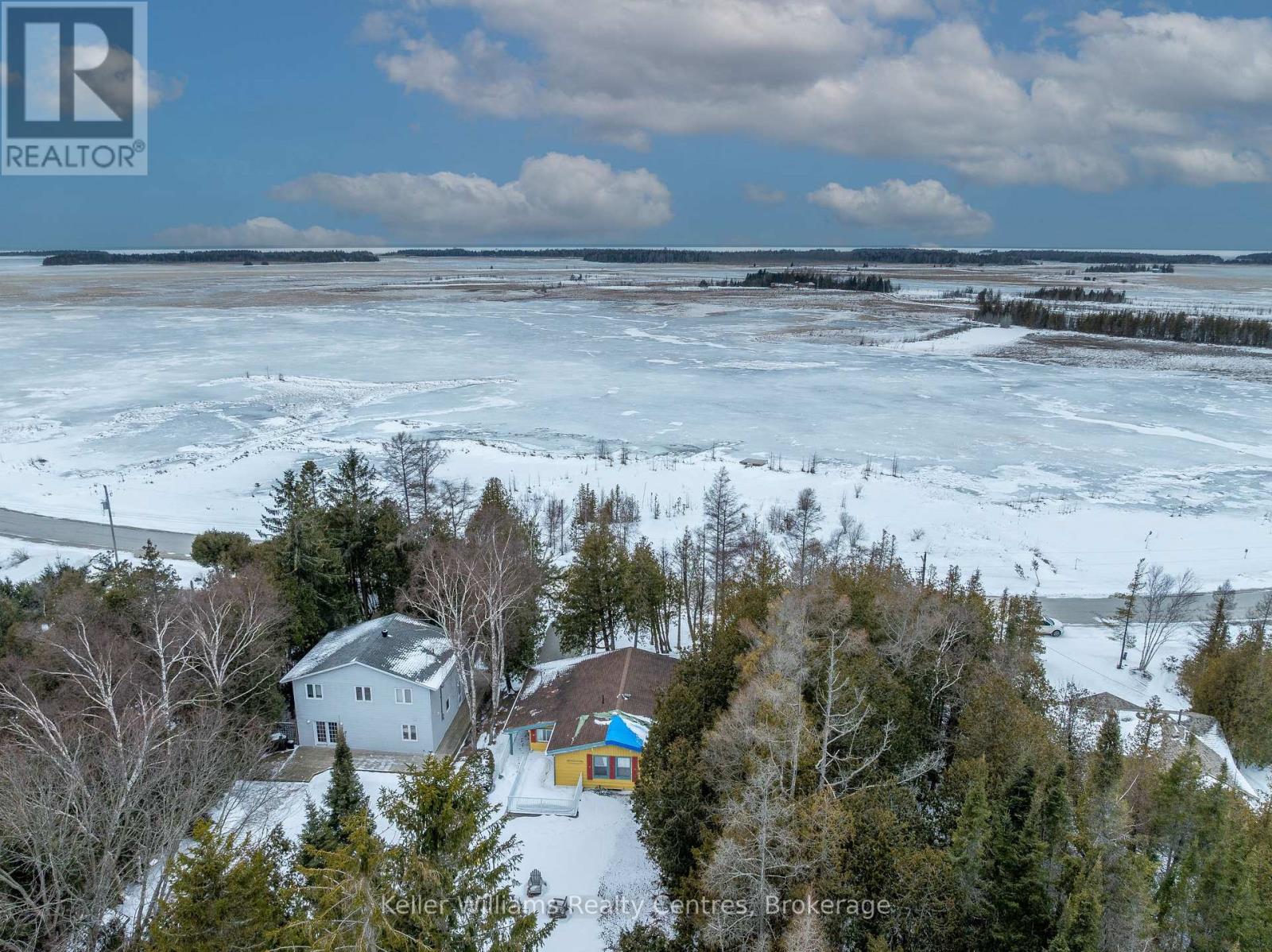 93 Shoreline Avenue, South Bruce Peninsula, Ontario  N0H 2T0 - Photo 4 - X12901554