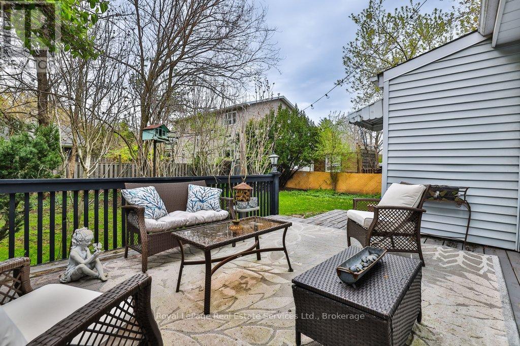 7 Stewart Street, Oakville, Ontario  L6K 1X3 - Photo 28 - W13095862