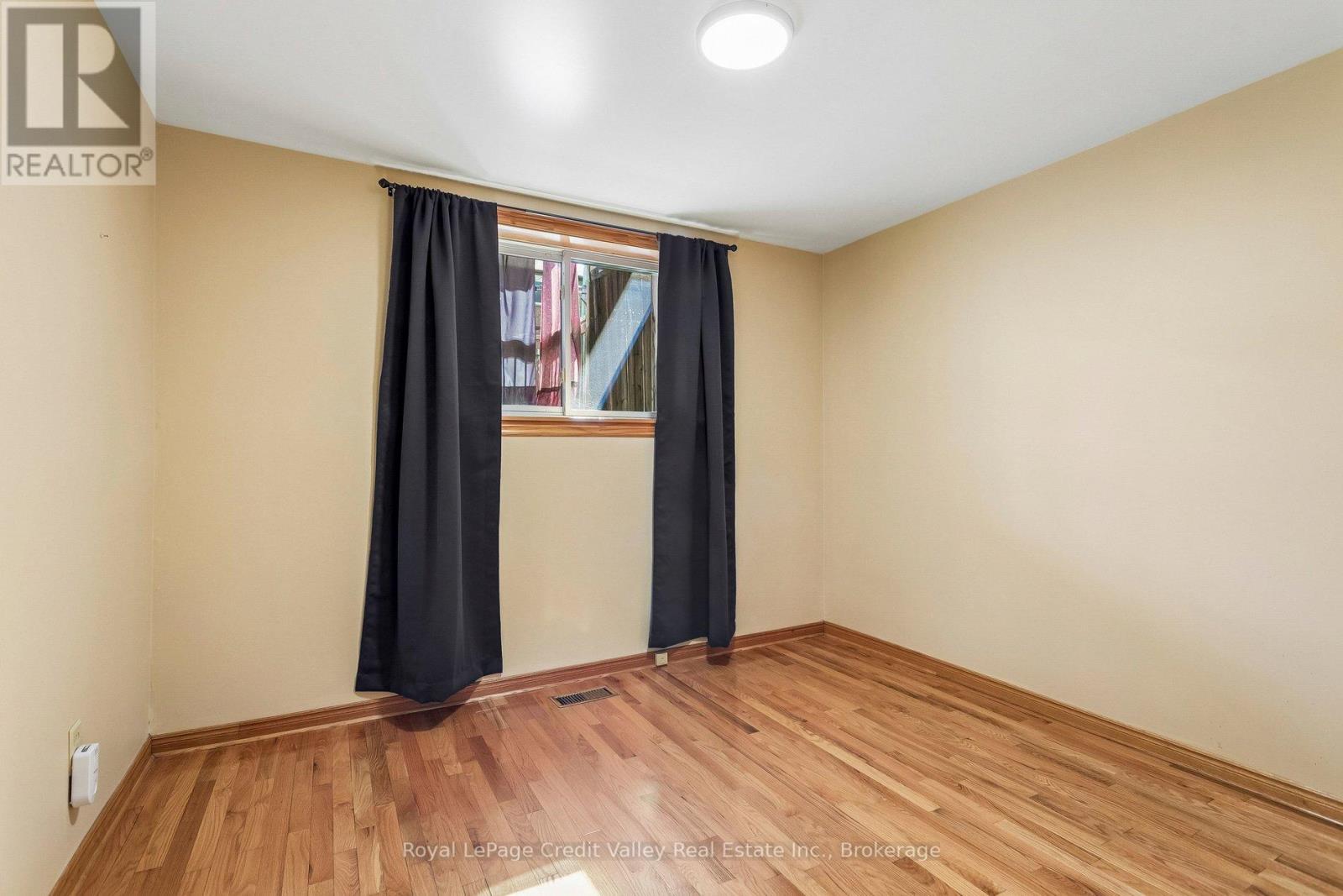 27 Grange Drive, Brampton, Ontario  L6X 2H1 - Photo 21 - W13095960