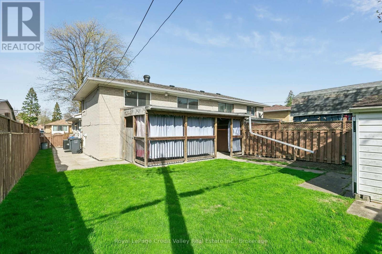 27 Grange Drive, Brampton, Ontario  L6X 2H1 - Photo 28 - W13095960