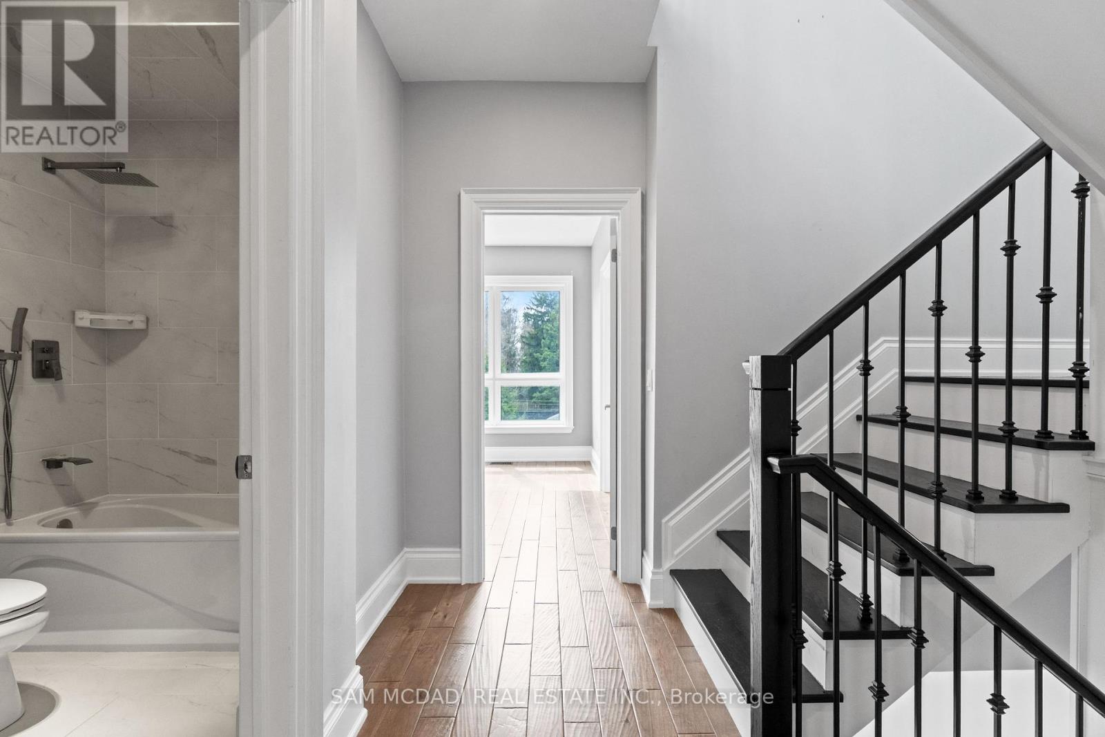 15 Old Oak Drive, Toronto, Ontario  M9A 1A3 - Photo 12 - W13004640