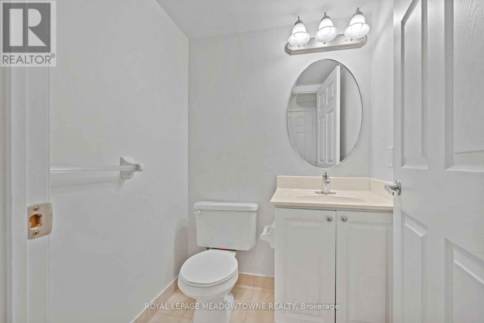1030 - 3888 Duke Of York Boulevard, Mississauga, Ontario  L5B 4P5 - Photo 6 - W13071370