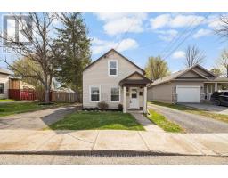 233 BELL STREET, Arnprior, Ontario