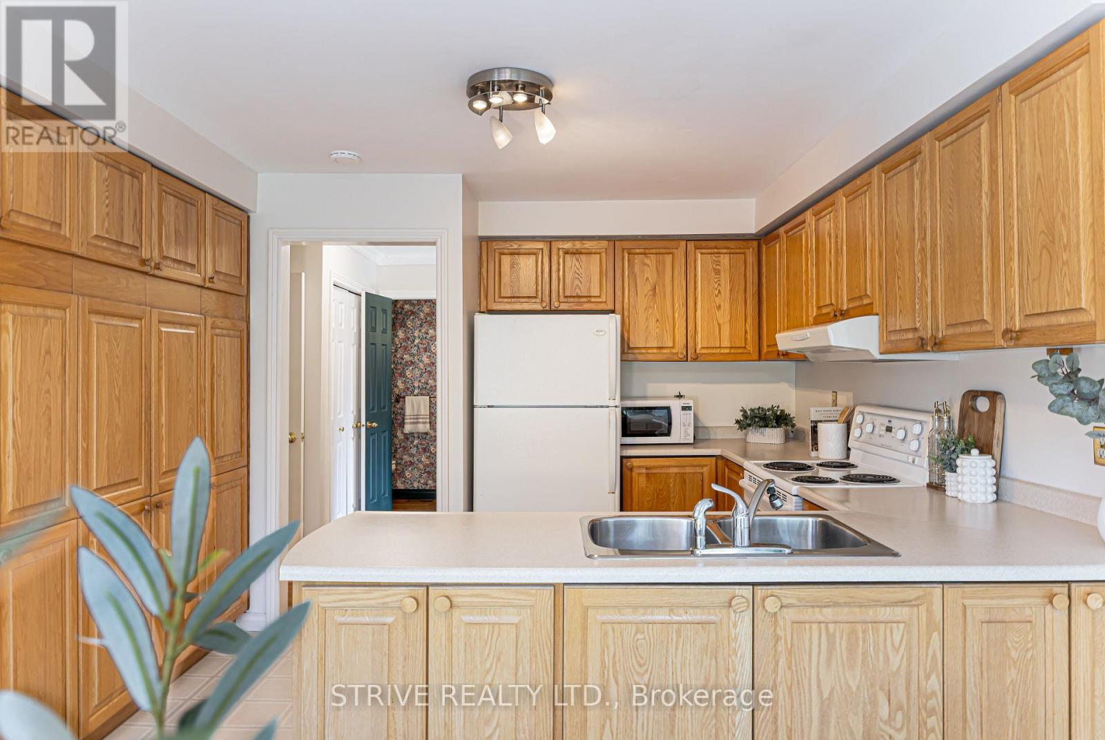 59 Blackcreek Trail, Clarington, Ontario  L1E 1J9 - Photo 14 - E13095836