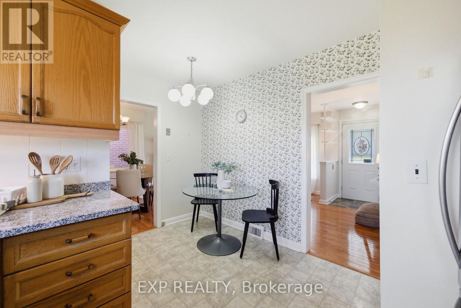 775 Emerson Avenue, Oshawa, Ontario  L1H 3L2 - Photo 15 - E13095896