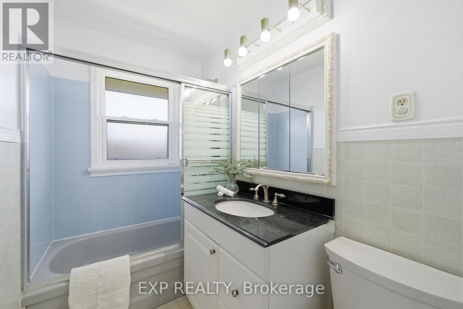775 Emerson Avenue, Oshawa, Ontario  L1H 3L2 - Photo 22 - E13095896