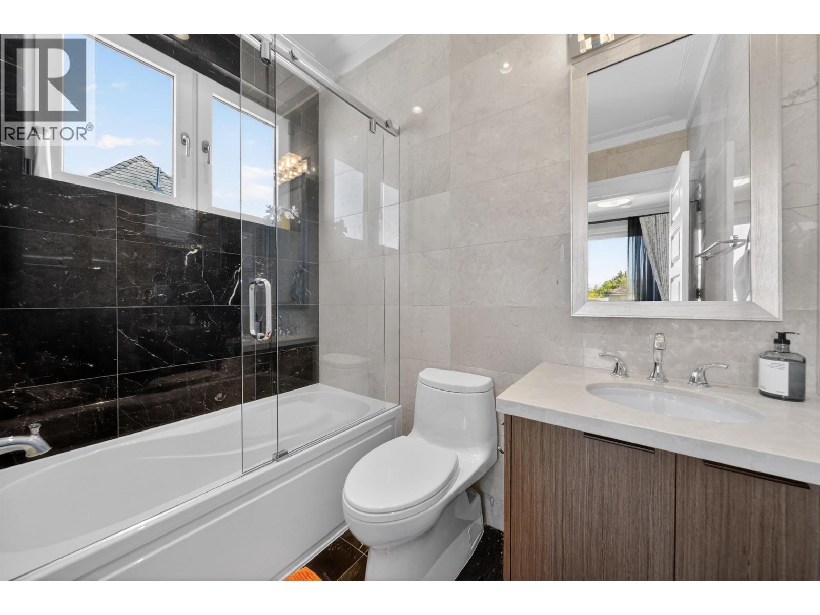 2664 W 22 Avenue, Vancouver, British Columbia  V6L 1M2 - Photo 32 - R3118567