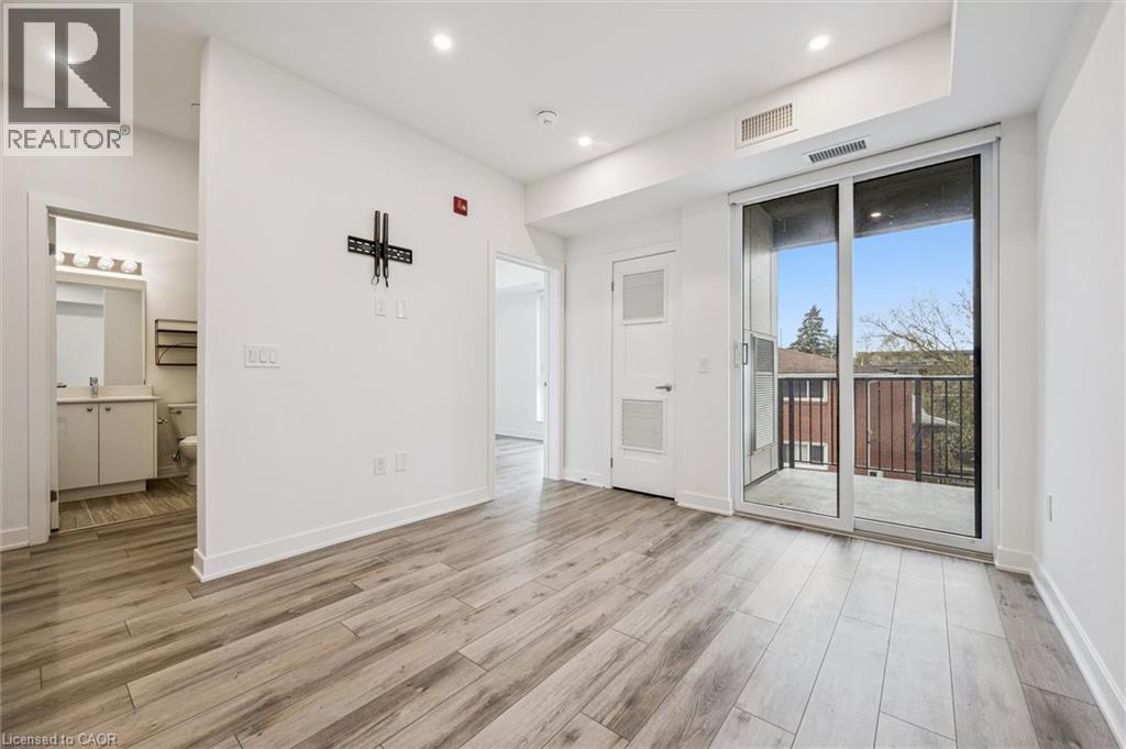 312 Erb Street W Unit# 218, Waterloo, Ontario  N2L 0K9 - Photo 9 - 40826749