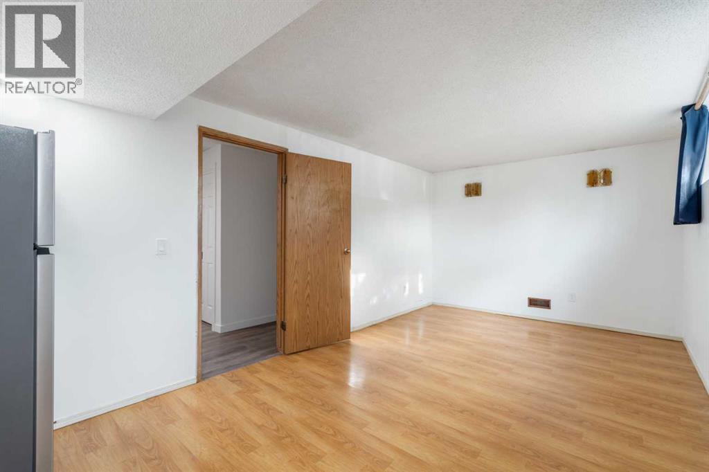 39 Bermuda Drive, Calgary, Alberta  T3K 1H5 - Photo 27 - A2308880