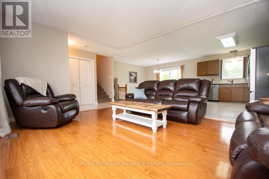 1989 Darling Crescent, Cavan Monaghan, Ontario  L0A 1C0 - Photo 10 - X13095748