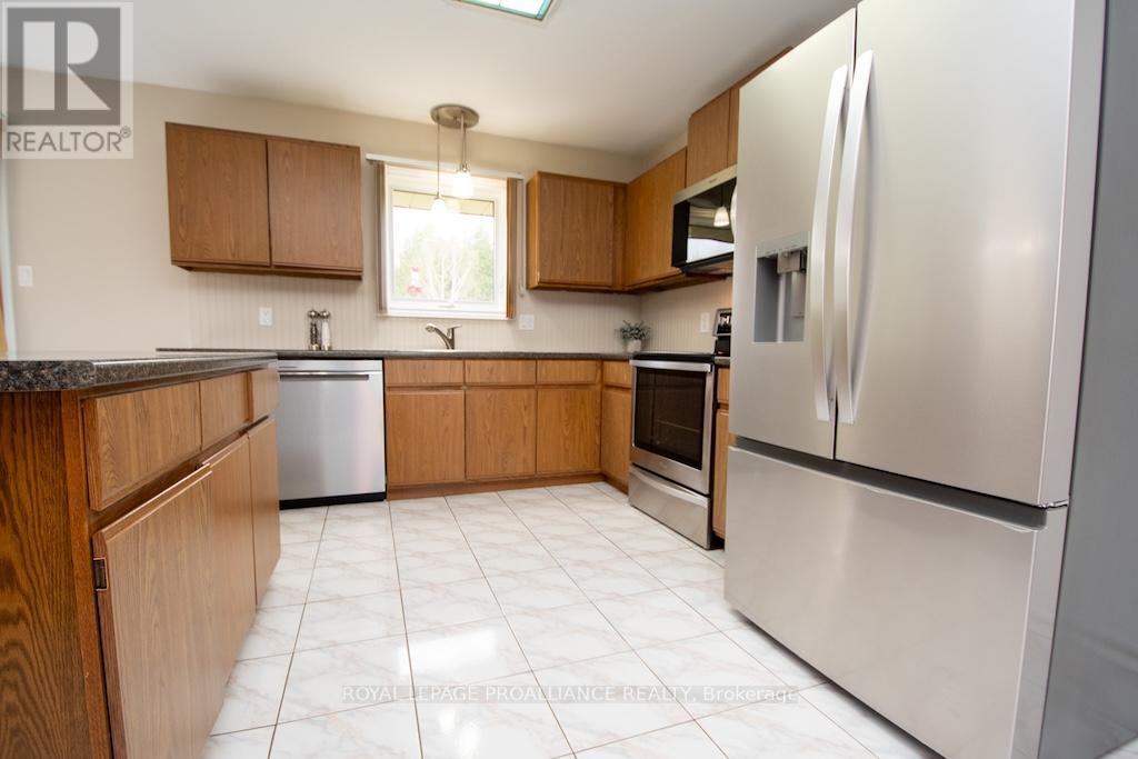 1989 Darling Crescent, Cavan Monaghan, Ontario  L0A 1C0 - Photo 17 - X13095748