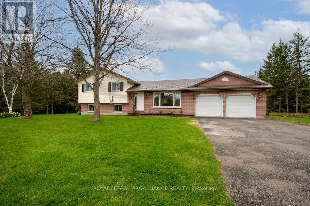 1989 Darling Crescent, Cavan Monaghan, Ontario  L0A 1C0 - Photo 2 - X13095748