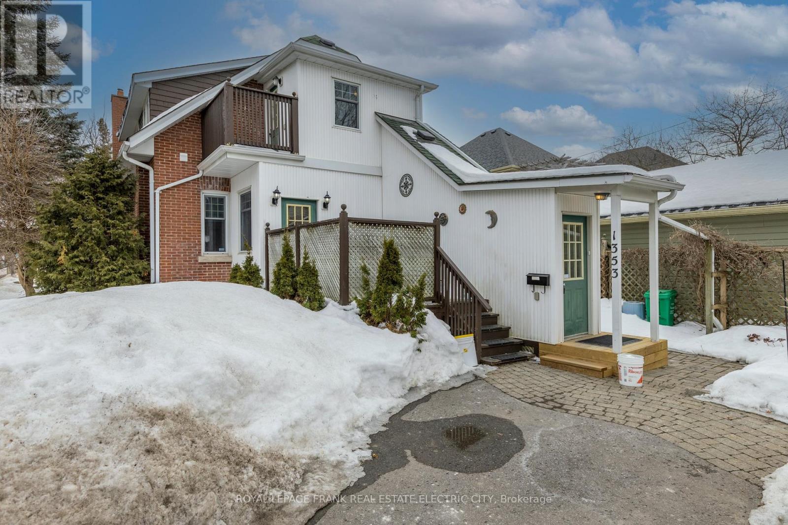 1353 MONAGHAN ROAD, Peterborough, Ontario