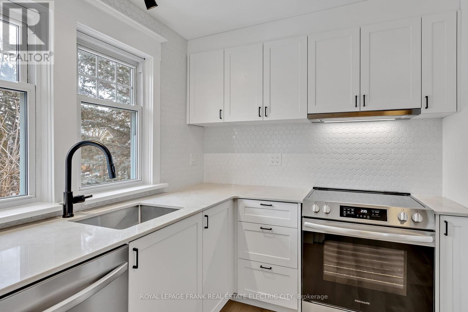 1353 Monaghan Road, Peterborough, Ontario  K9J 5M2 - Photo 11 - X13095986