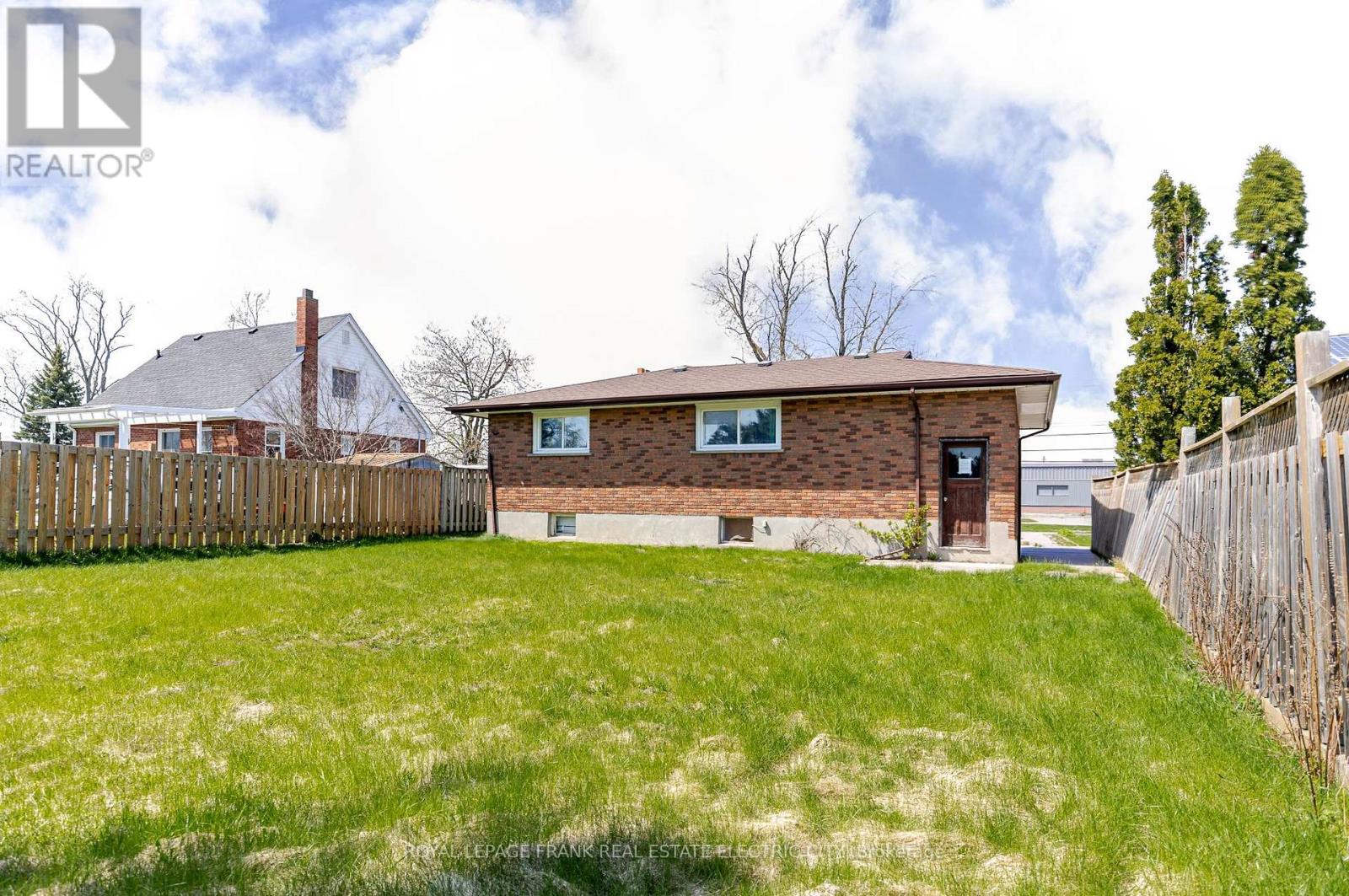 941 Crawford Drive, Peterborough, Ontario  K9J 3X1 - Photo 30 - X13096016