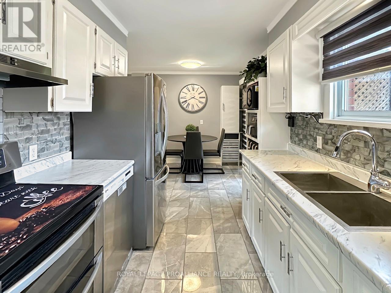 10 Chown Crescent, Belleville, Ontario  K8P 4P9 - Photo 11 - X13096104
