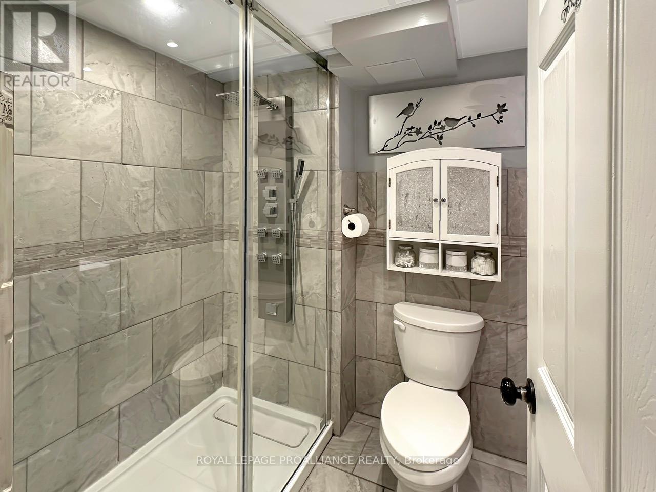 10 Chown Crescent, Belleville, Ontario  K8P 4P9 - Photo 25 - X13096104