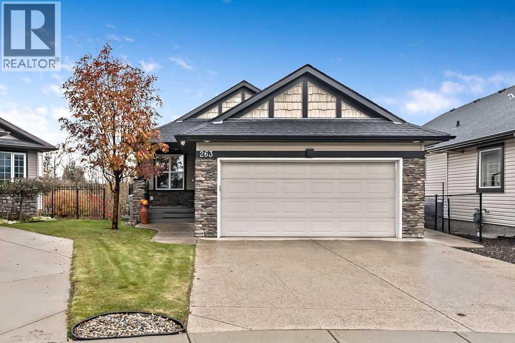 263 Willow Ridge Manor Sw, Diamond Valley, Alberta  T0L 0H0 - Photo 1 - A2292077