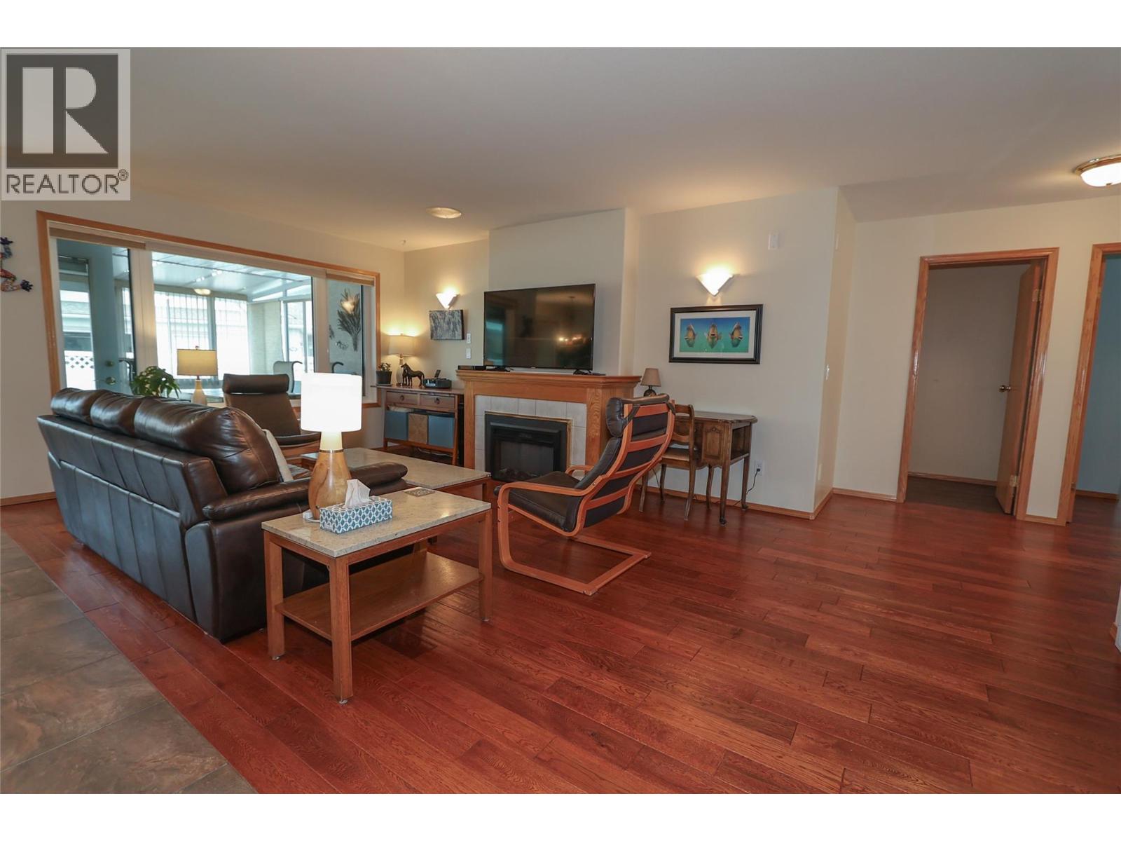 912 Ben Keer Drive, Kimberley, British Columbia  V1A 3K7 - Photo 3 - 10385669