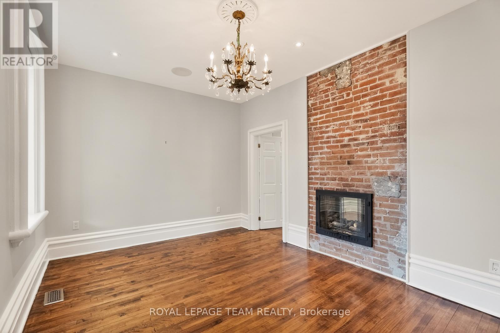 105 Crichton Street, Ottawa, Ontario  K1M 1V8 - Photo 10 - X13095744