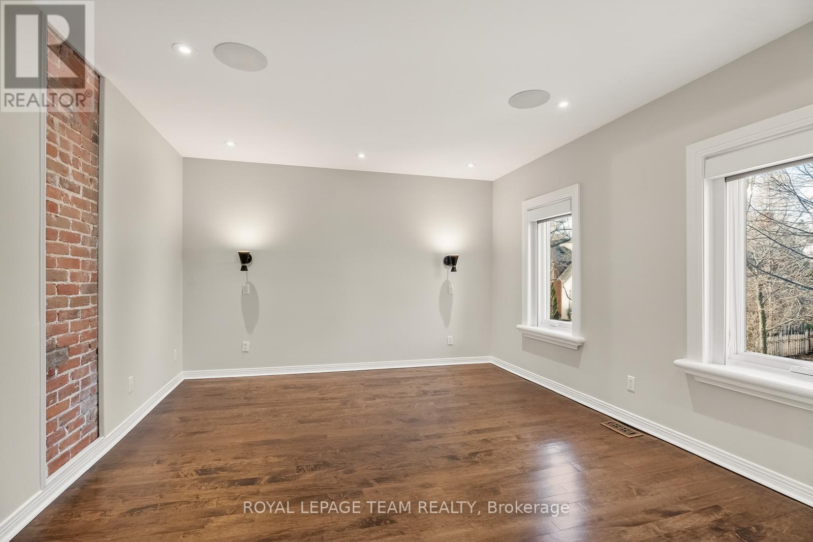 105 Crichton Street, Ottawa, Ontario  K1M 1V8 - Photo 5 - X13095744