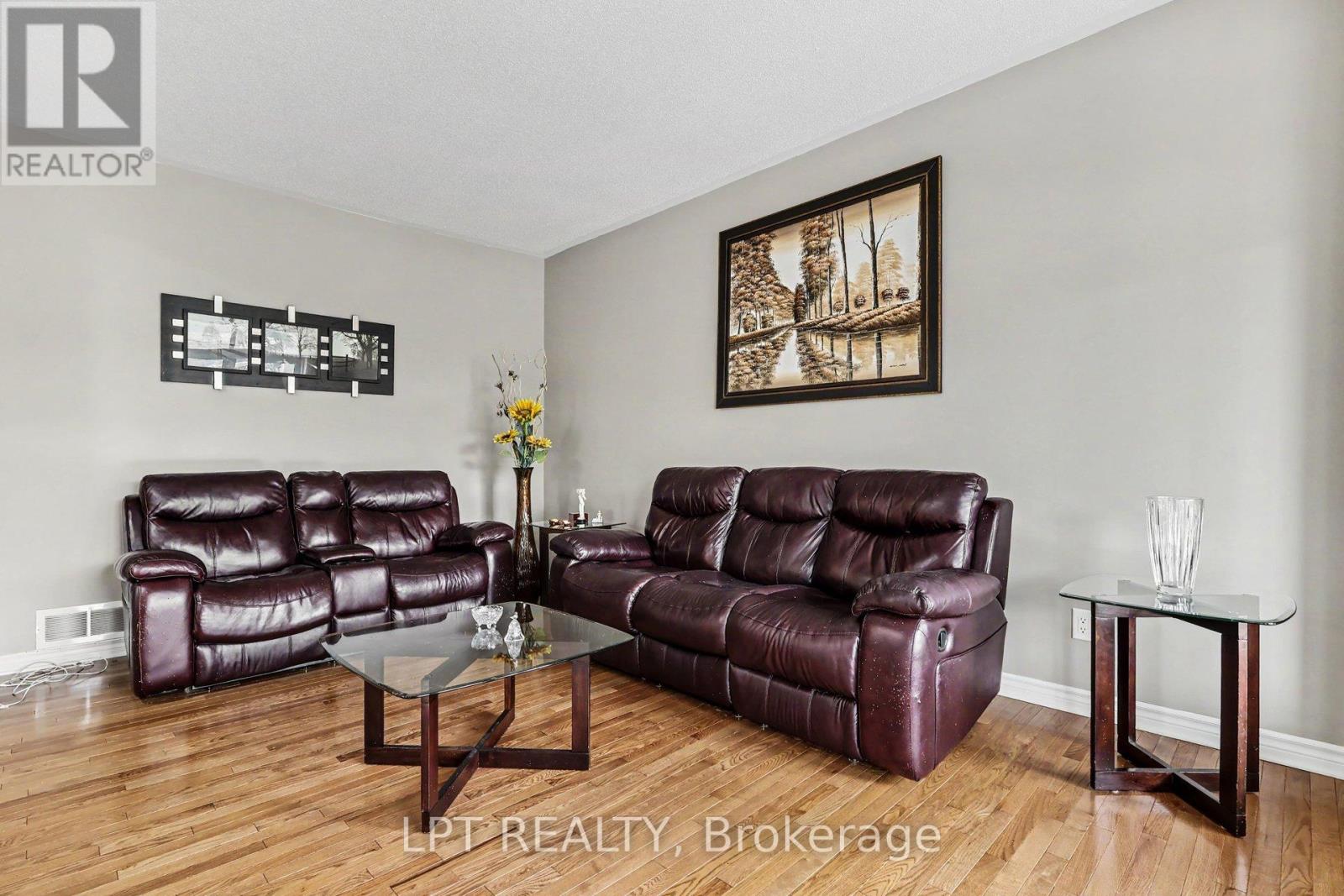325 Creston Valley Way, Ottawa, Ontario  K1T 0G6 - Photo 10 - X13095794