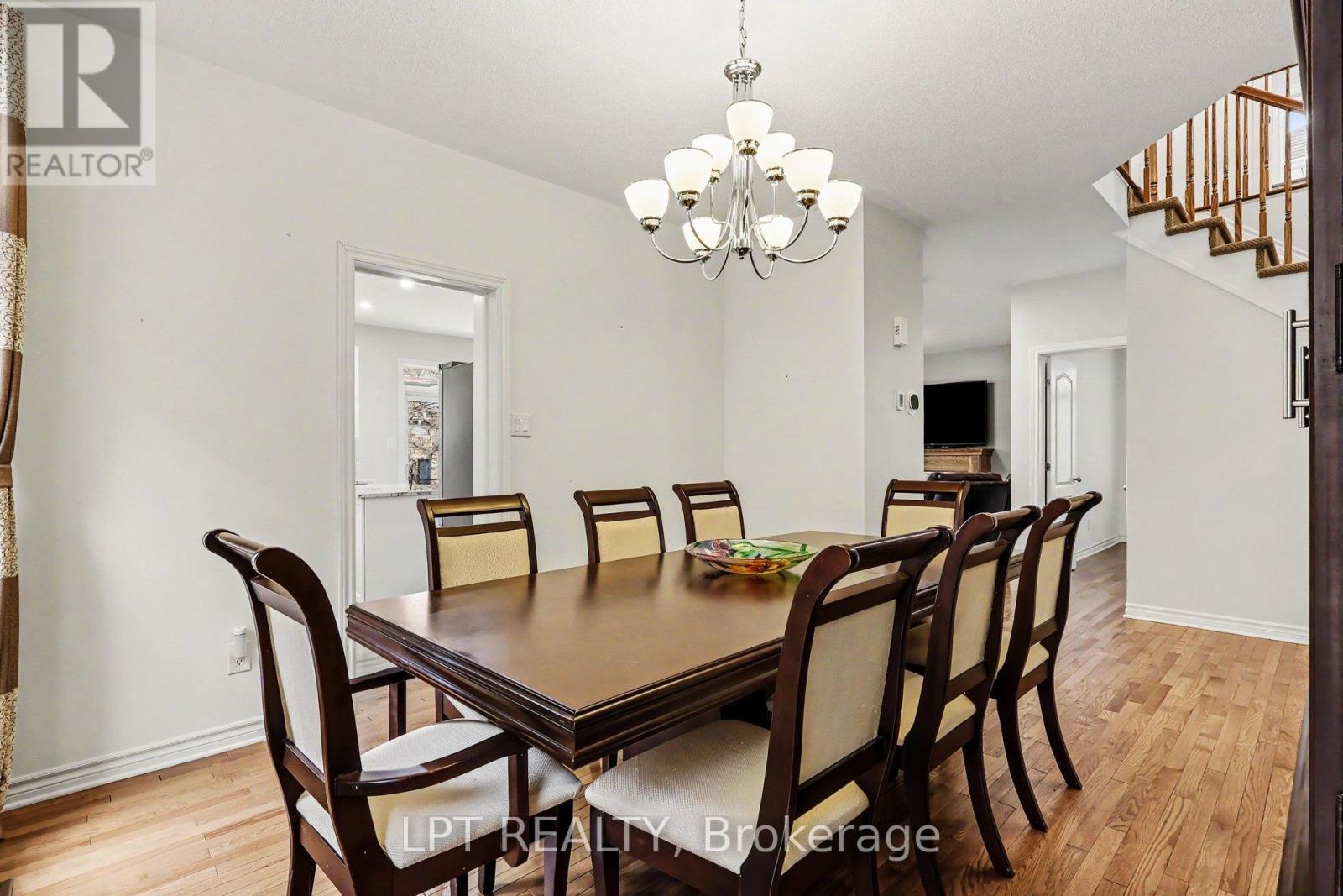 325 Creston Valley Way, Ottawa, Ontario  K1T 0G6 - Photo 12 - X13095794