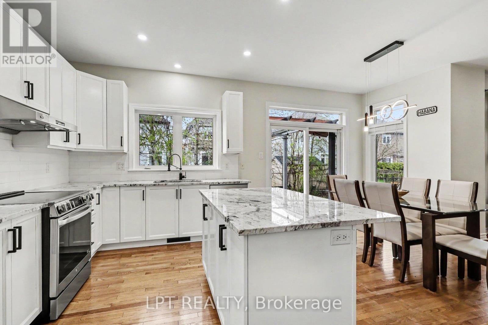 325 Creston Valley Way, Ottawa, Ontario  K1T 0G6 - Photo 17 - X13095794