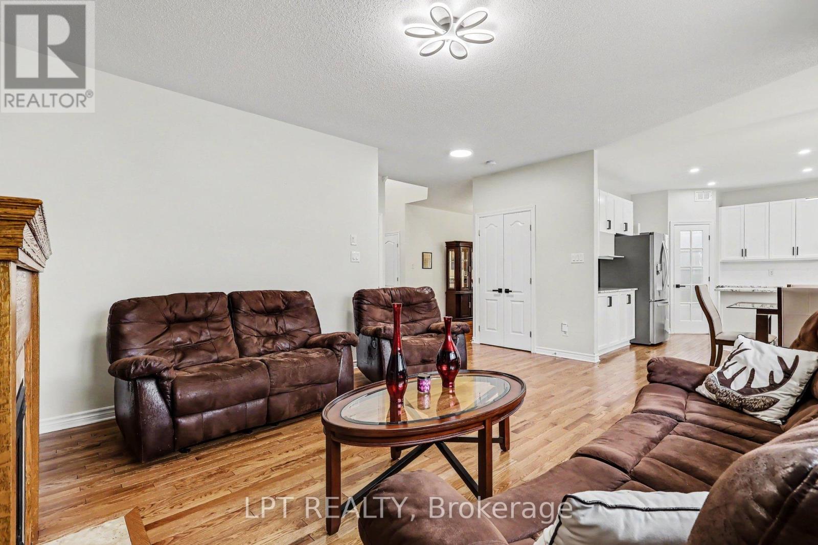 325 Creston Valley Way, Ottawa, Ontario  K1T 0G6 - Photo 24 - X13095794
