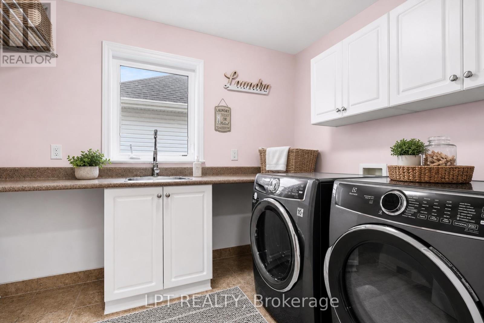 325 Creston Valley Way, Ottawa, Ontario  K1T 0G6 - Photo 28 - X13095794