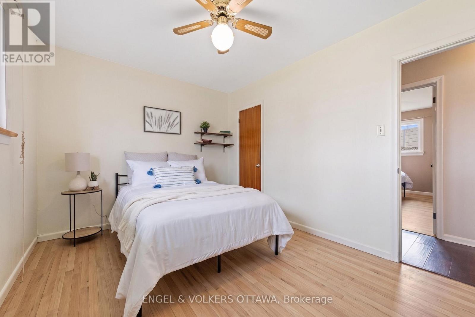 989 Connaught Avenue, Ottawa, Ontario  K2B 5M7 - Photo 18 - X13095844