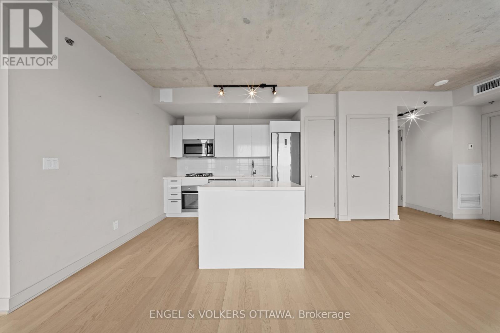 1701 - 203 Catherine Street, Ottawa, Ontario  K2P 1J5 - Photo 4 - X13095950