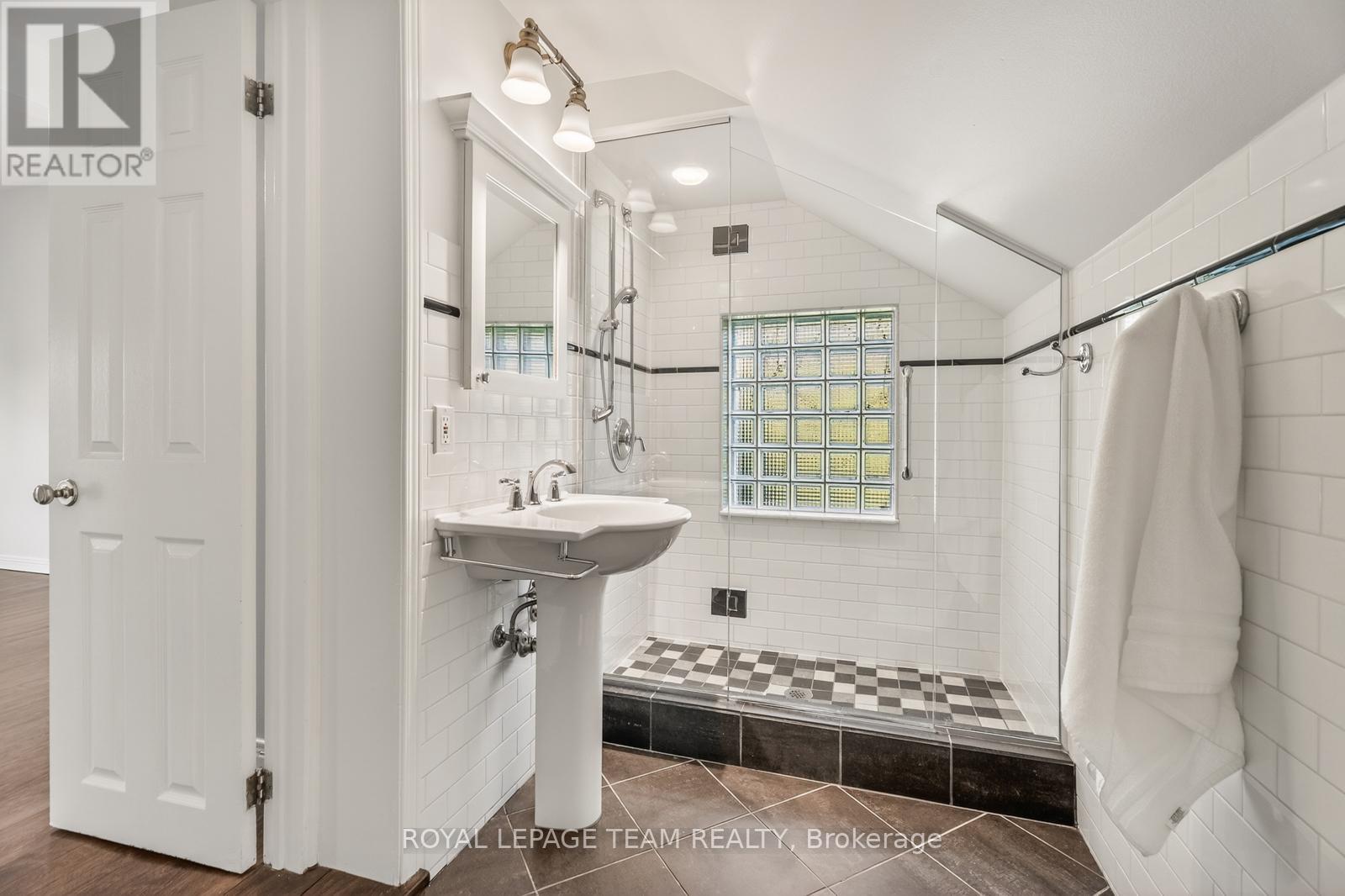 105 Crichton Street, Ottawa, Ontario  K1M 1V8 - Photo 36 - X13095994
