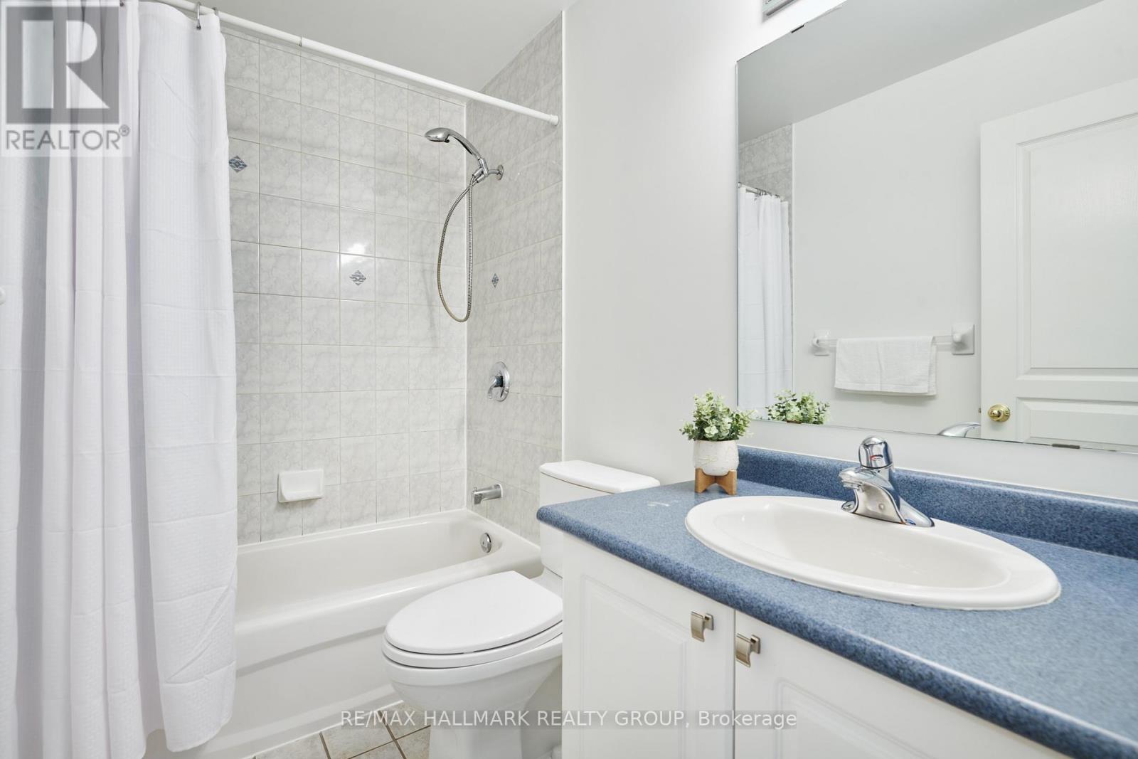 214 Laura Private, Ottawa, Ontario  K1B 1C8 - Photo 27 - X13096006
