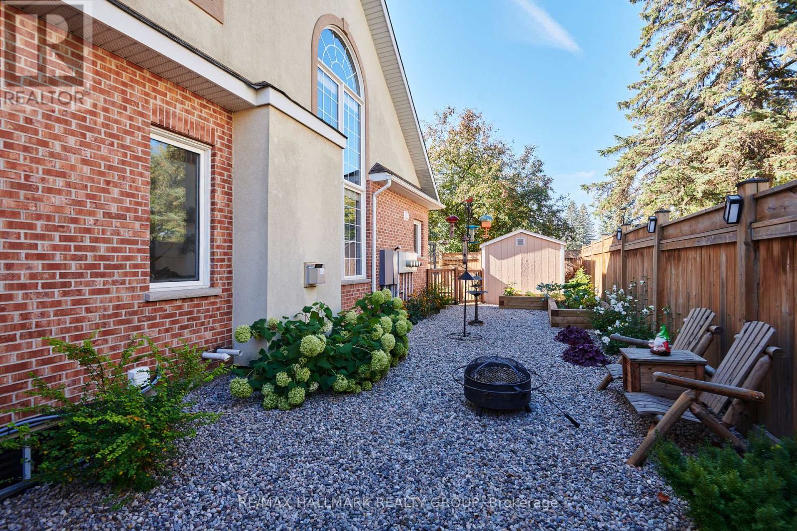 214 Laura Private, Ottawa, Ontario  K1B 1C8 - Photo 32 - X13096006