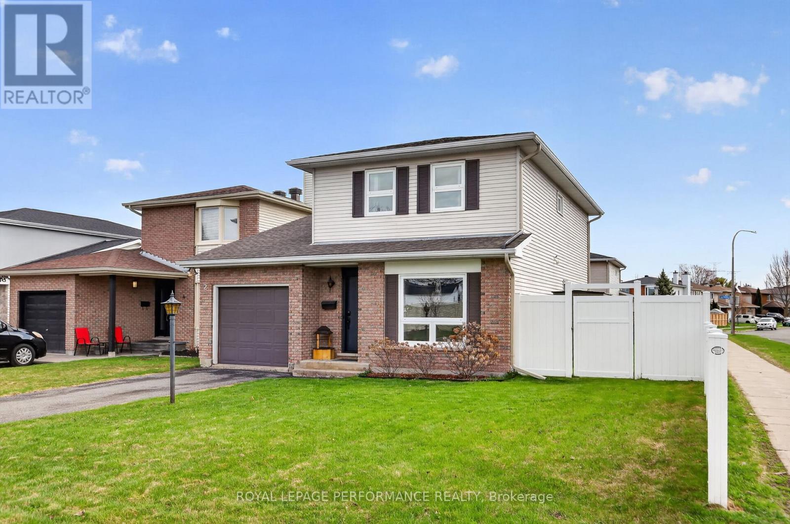 2 Canbury Crescent, Ottawa, Ontario  K2G 4L4 - Photo 2 - X13096052