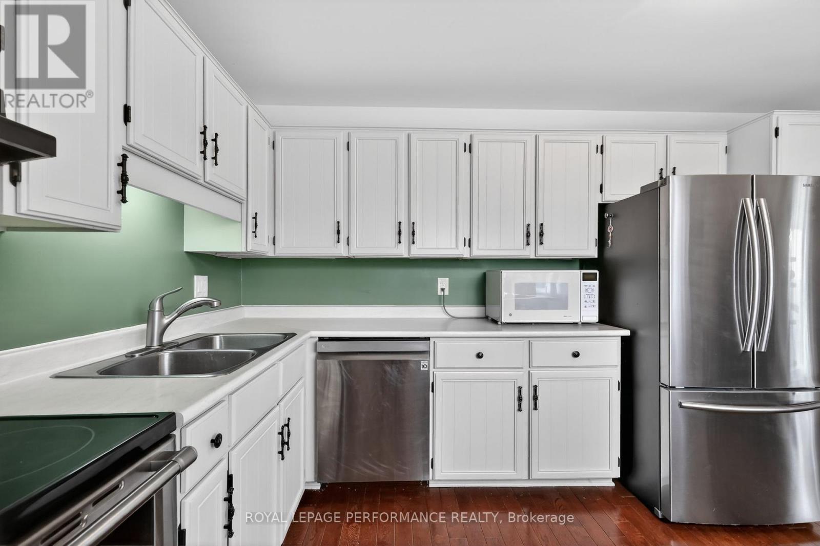 2 Canbury Crescent, Ottawa, Ontario  K2G 4L4 - Photo 21 - X13096052