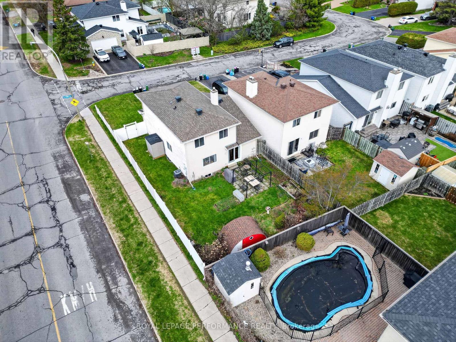 2 Canbury Crescent, Ottawa, Ontario  K2G 4L4 - Photo 32 - X13096052