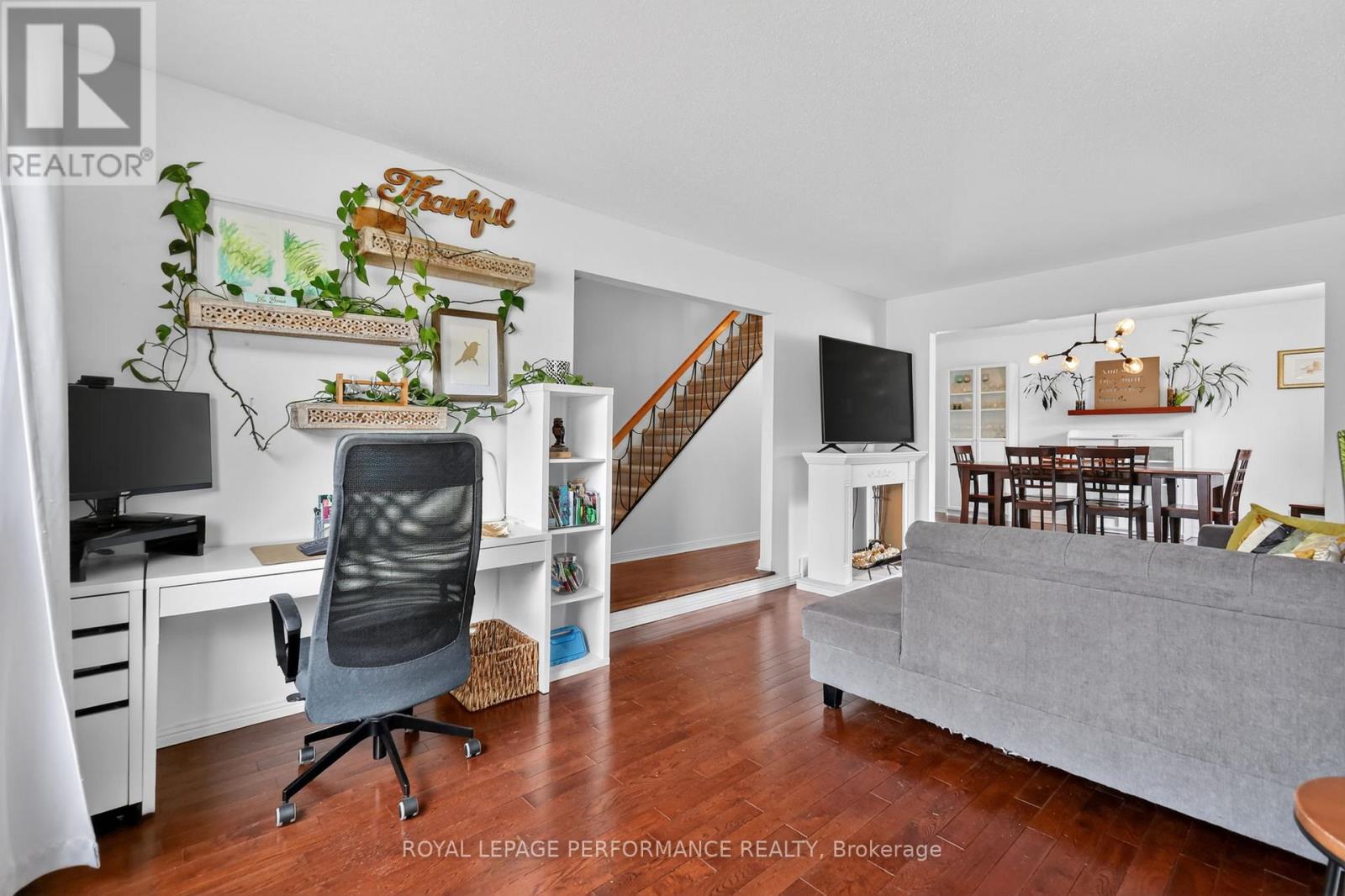 2 Canbury Crescent, Ottawa, Ontario  K2G 4L4 - Photo 9 - X13096052