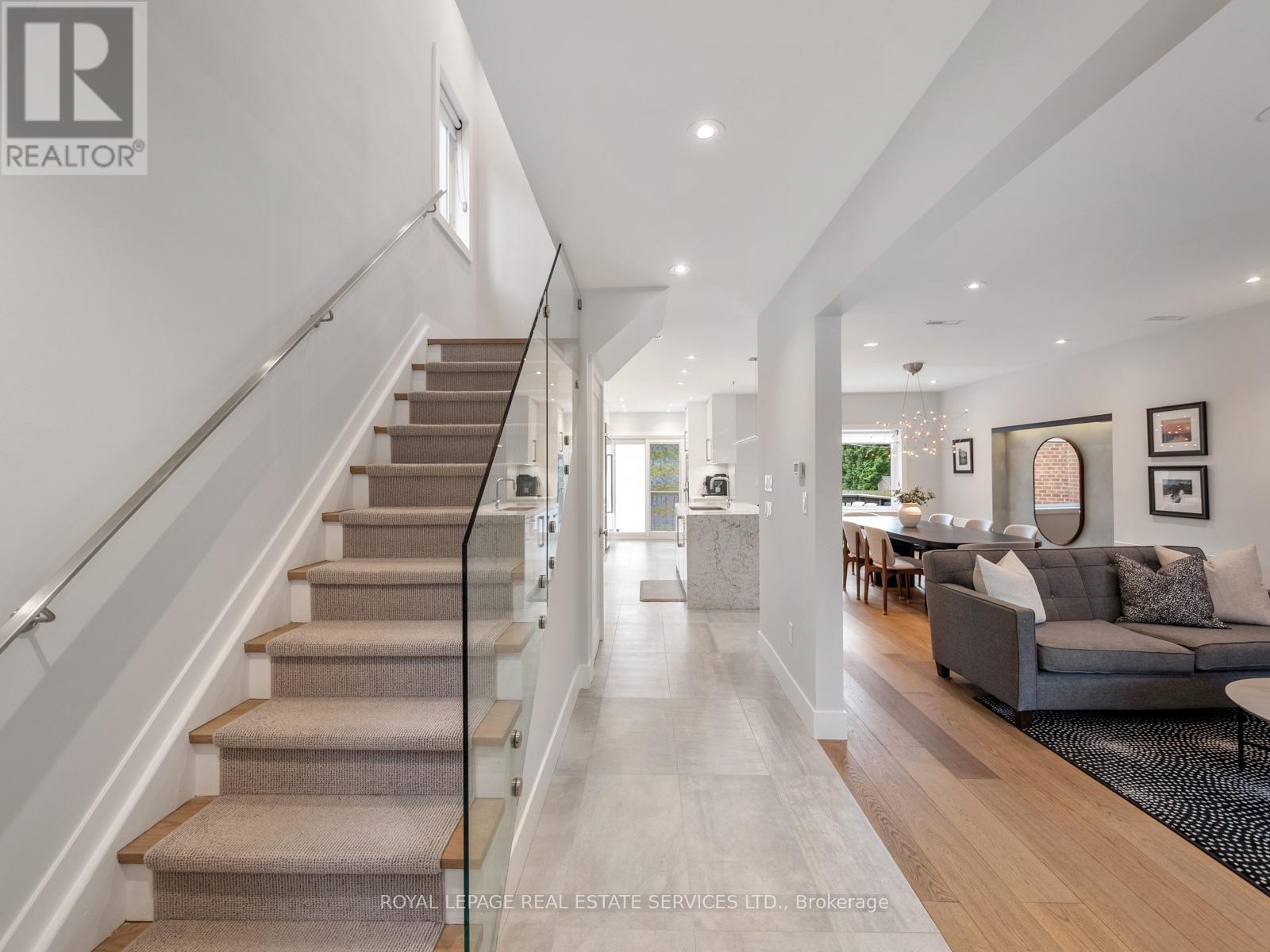 185 Glen Cedar Road, Toronto, Ontario  M6C 3G9 - Photo 18 - C13095704