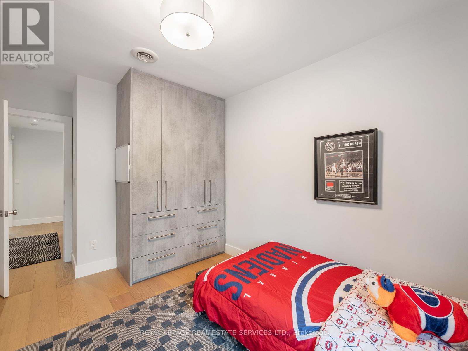 185 Glen Cedar Road, Toronto, Ontario  M6C 3G9 - Photo 27 - C13095704