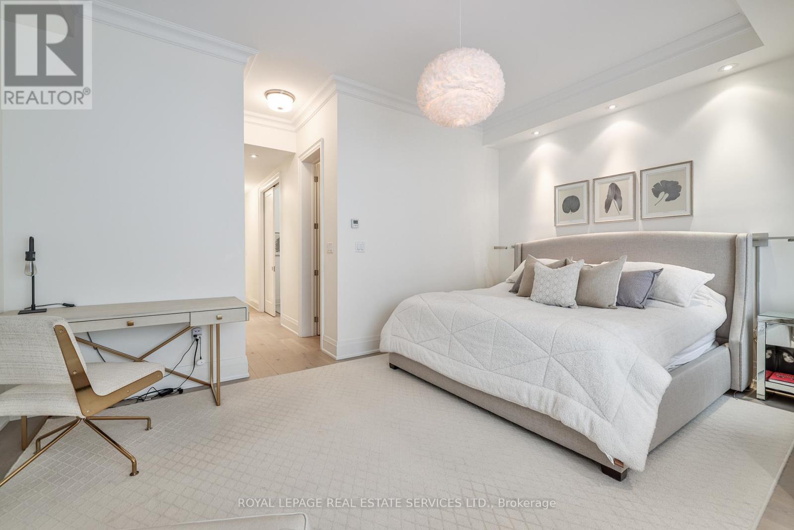 Th2 - 290 St Clair Avenue W, Toronto, Ontario  M4V 1S3 - Photo 15 - C13095732
