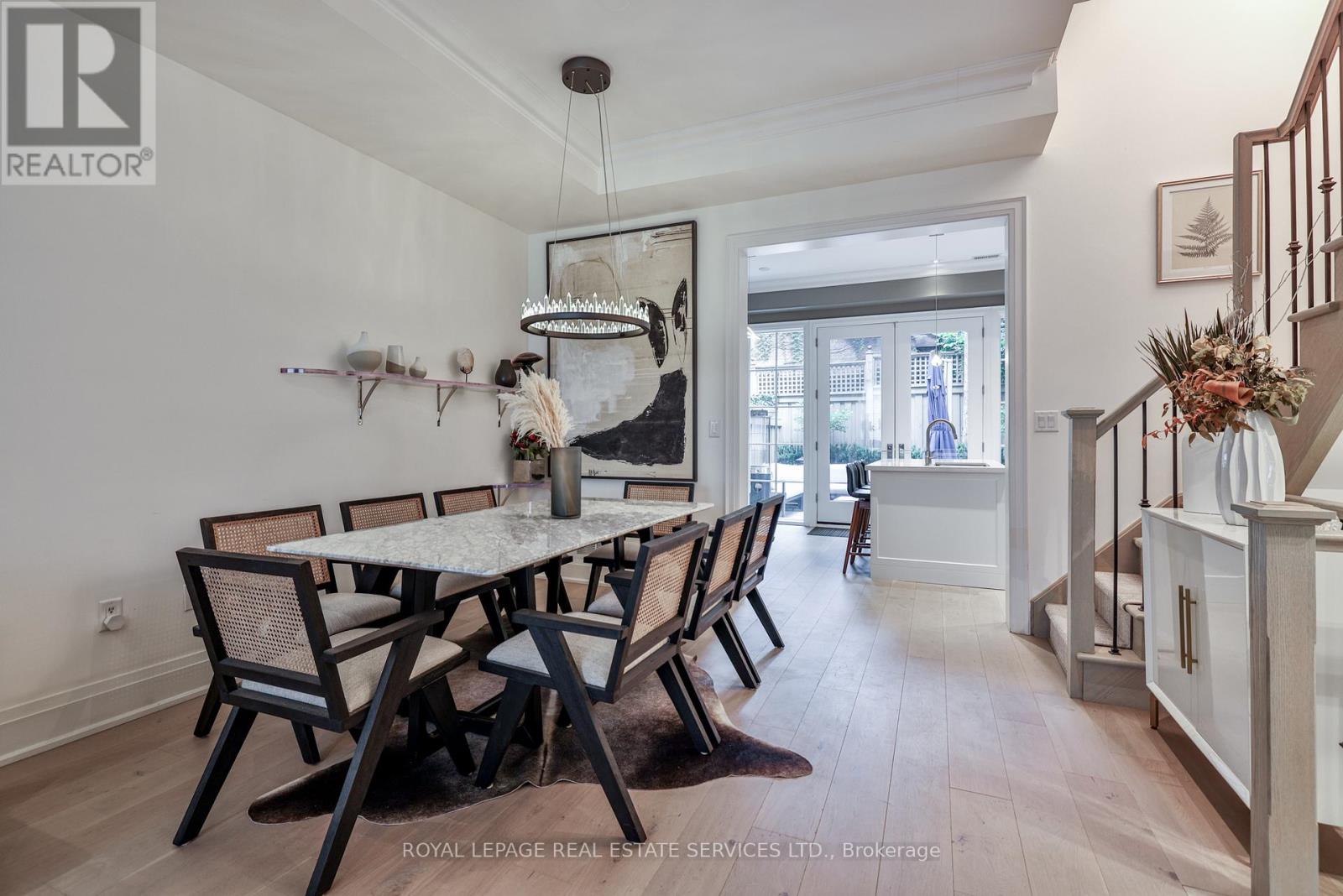 Th2 - 290 St Clair Avenue W, Toronto, Ontario  M4V 1S3 - Photo 6 - C13095732